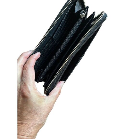 Coach Zip Around Wallet Signature Black On Black Silver Hardware Buckle - Picture 5 of 7